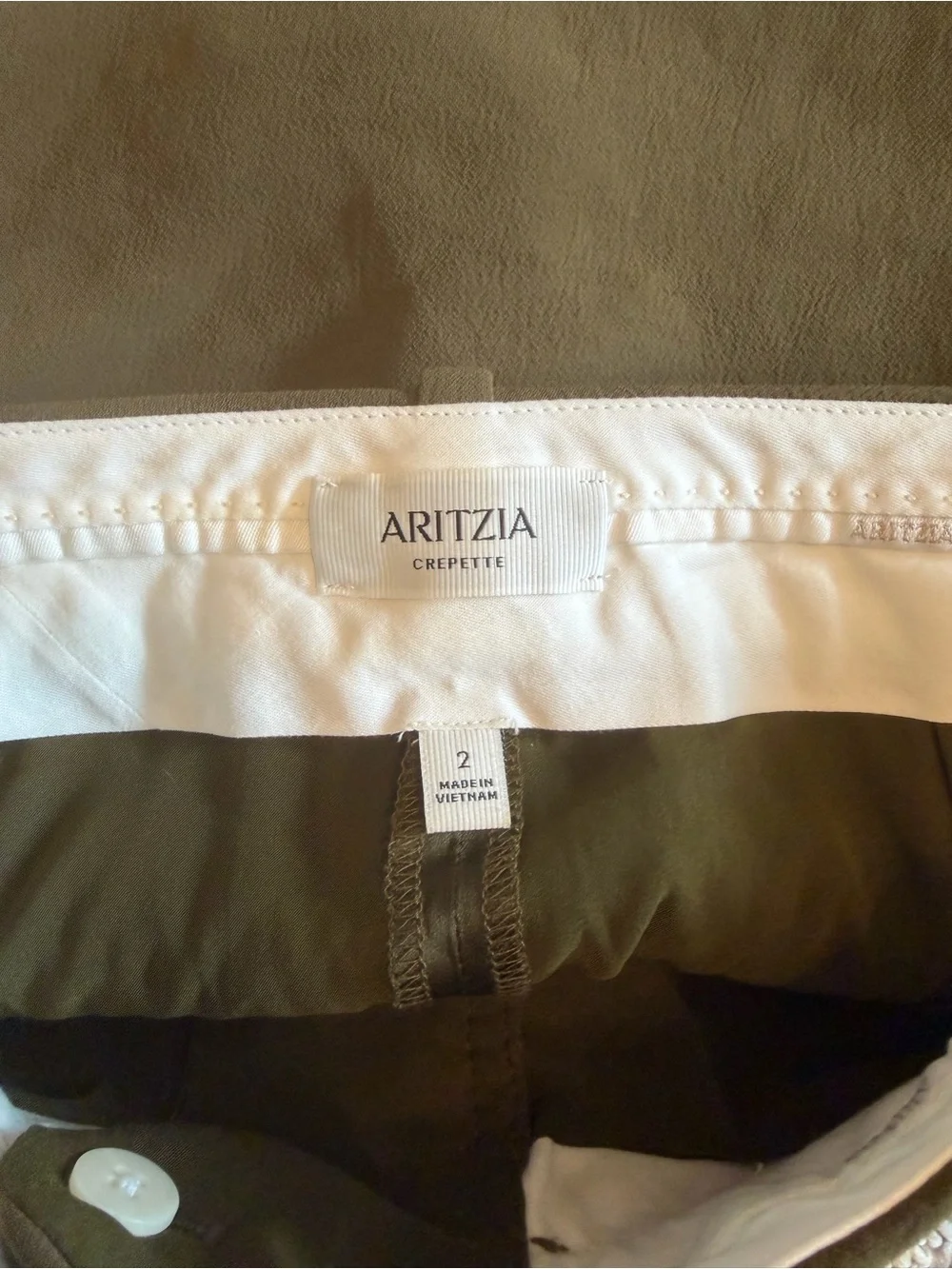 Aritzia Define Skort - Crepette™ Size 2
